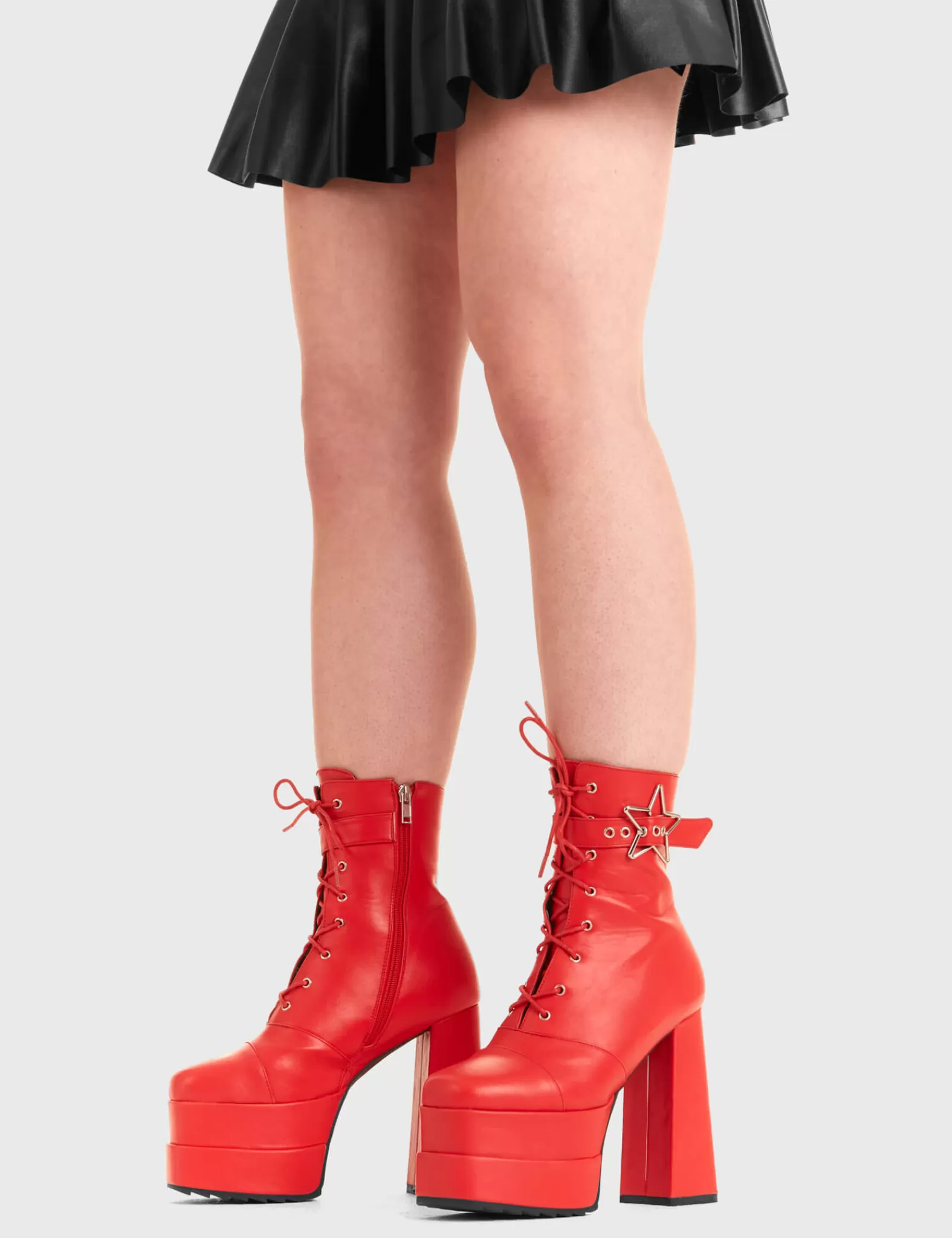 Famous Friend Platform Ankle Boots^Lamoda Hot