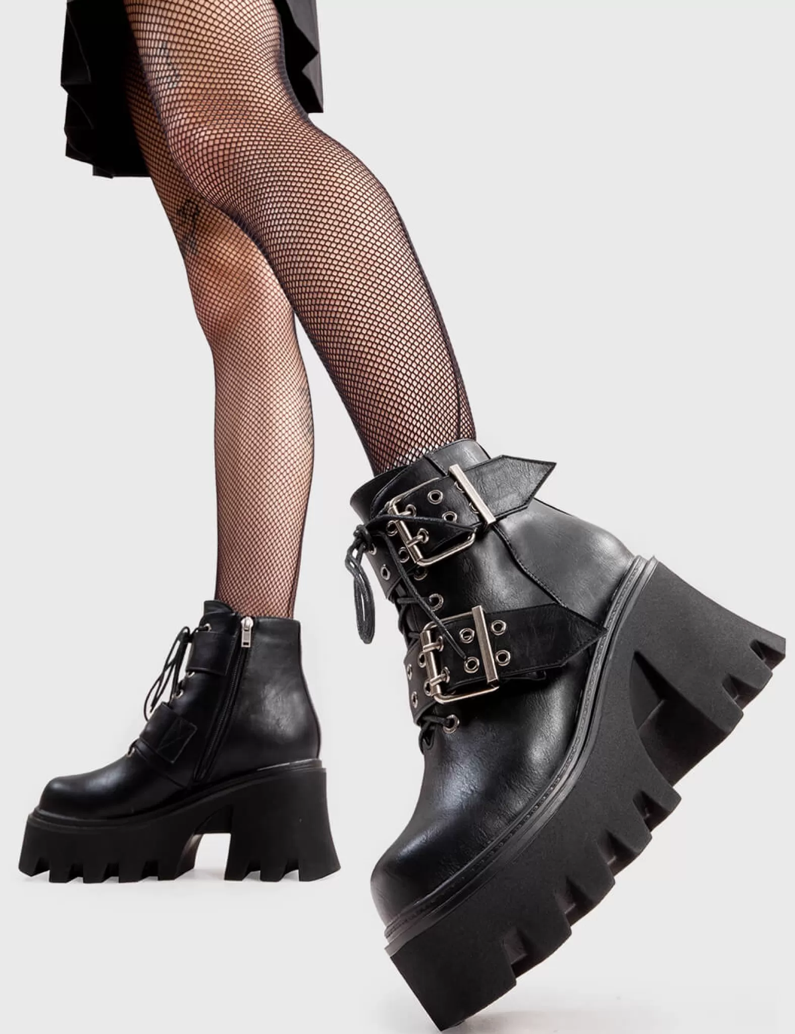 Look Out Chunky Platfrom Ankle Boots^Lamoda Fashion