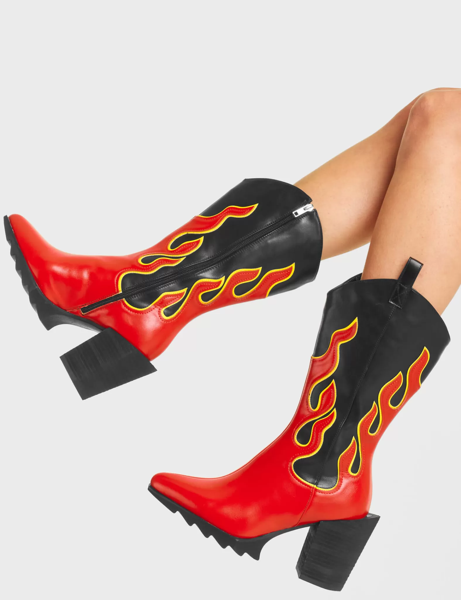 Temperature Rising Calf Boots^Lamoda Fashion